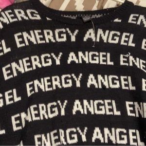 angel energy long sleeve knitted crop top.